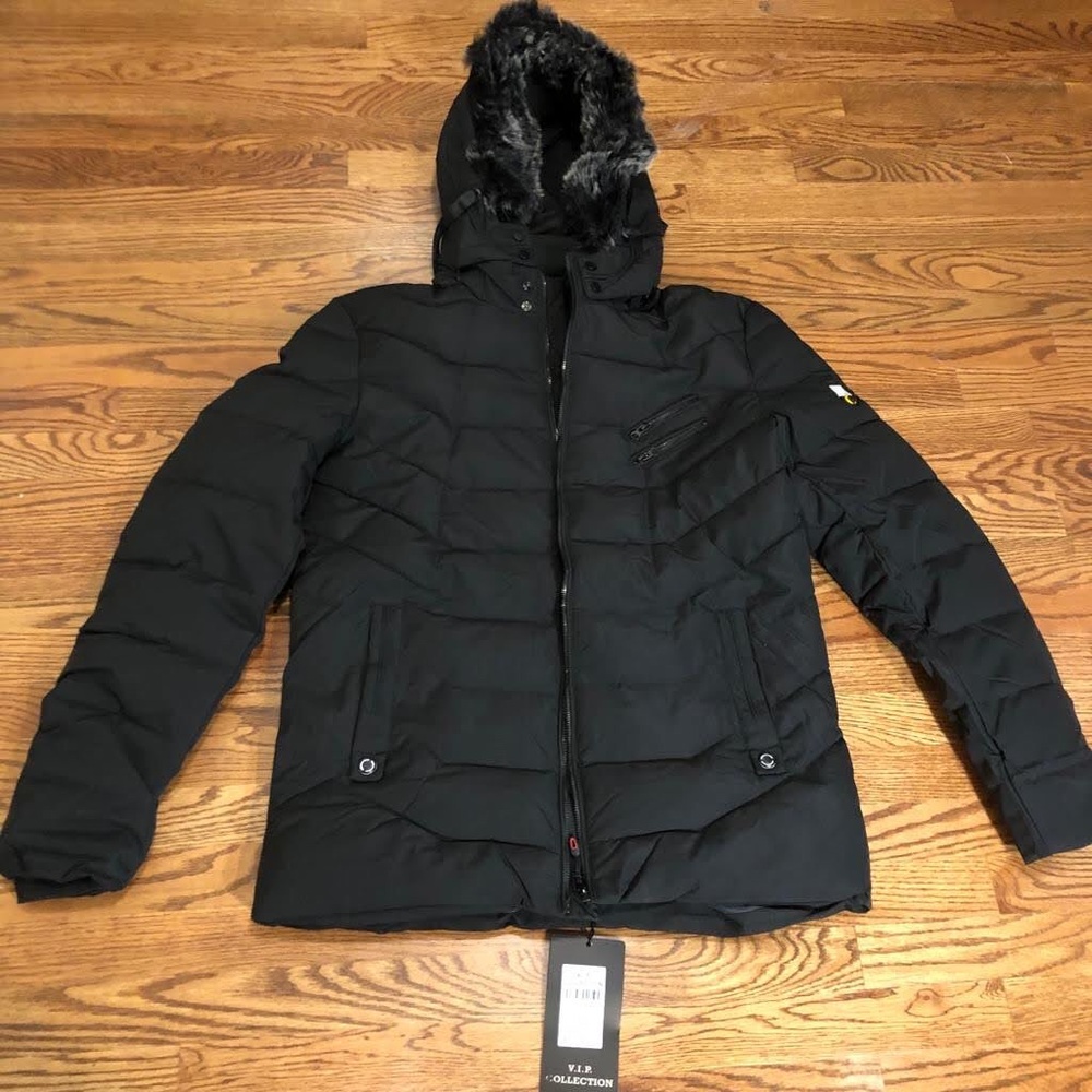 VIP collection bubble down coat with fur hood  SIZE 2XL